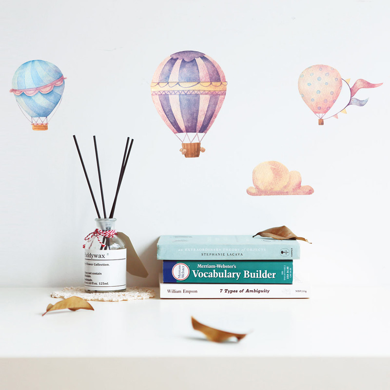 Stiker Dinding Balon Udara Pan - Baby Nursery Hot Air Balloon ulasan dan harga